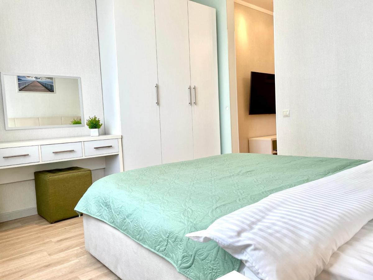 קייב Navit Luxury Apartments With Breakfast Near The Railway Station, The City Center And The Park מראה חיצוני תמונה