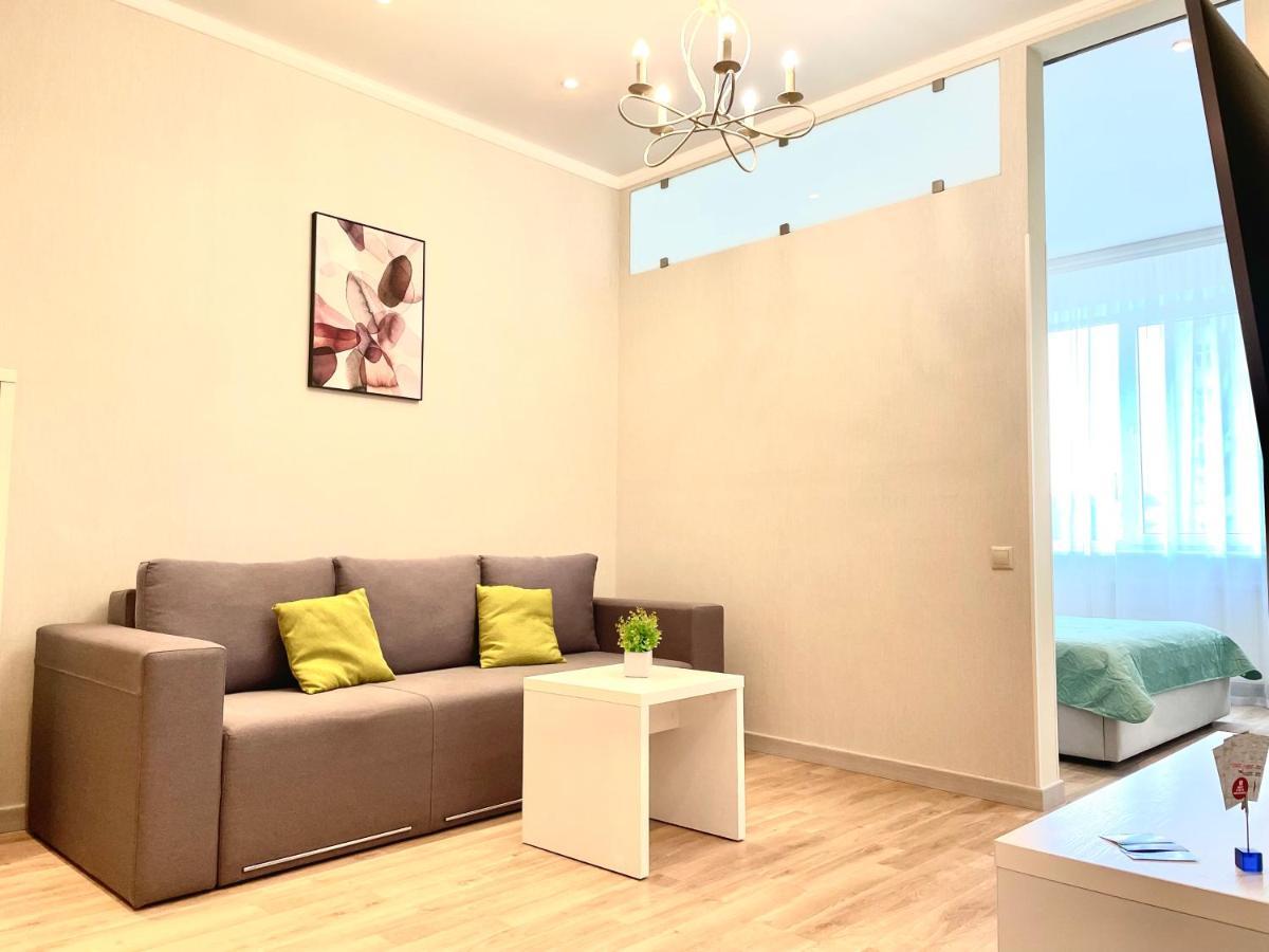 קייב Navit Luxury Apartments With Breakfast Near The Railway Station, The City Center And The Park מראה חיצוני תמונה