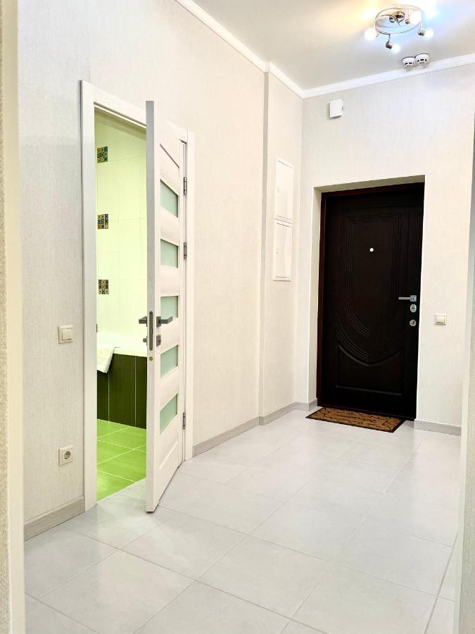 קייב Navit Luxury Apartments With Breakfast Near The Railway Station, The City Center And The Park מראה חיצוני תמונה