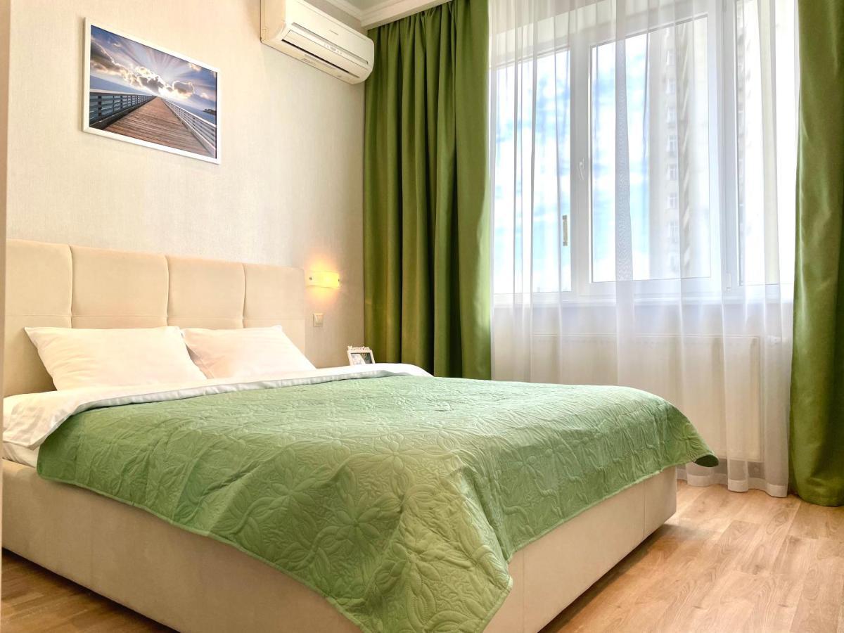 קייב Navit Luxury Apartments With Breakfast Near The Railway Station, The City Center And The Park מראה חיצוני תמונה